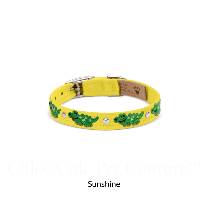 Embroidered Alligators Collar