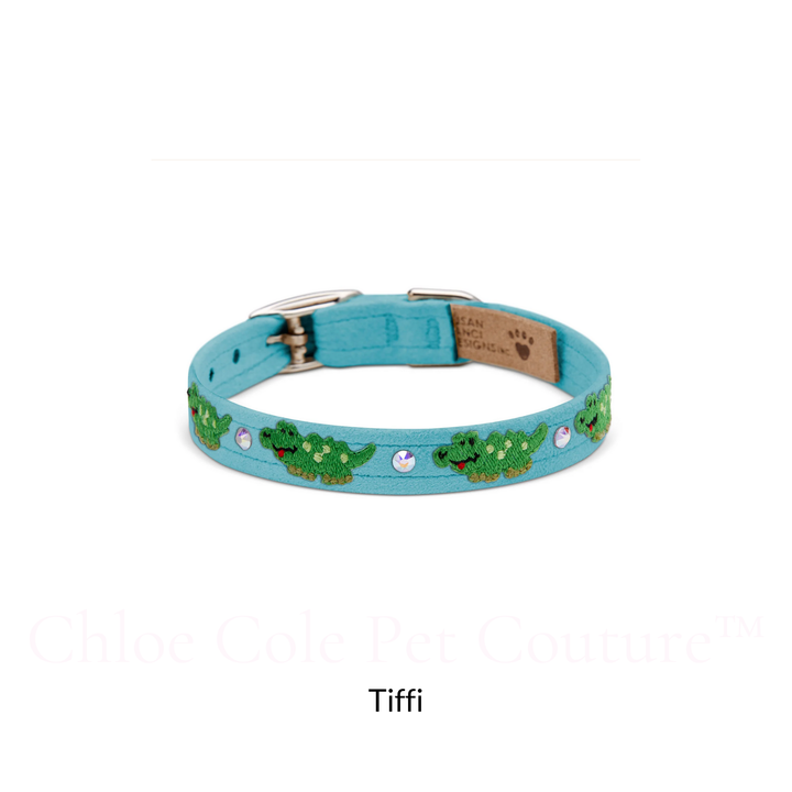 Embroidered Alligators Collar