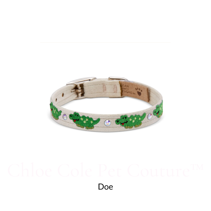 Embroidered Alligators Collar