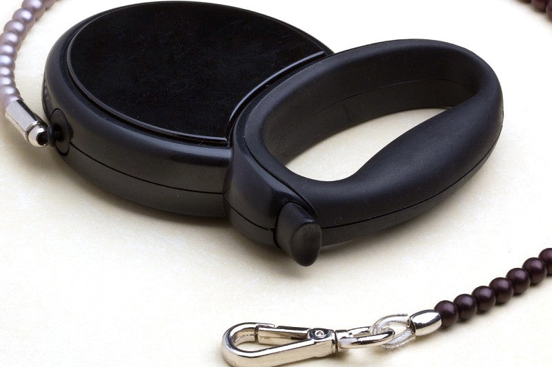 Black Retractable Leash