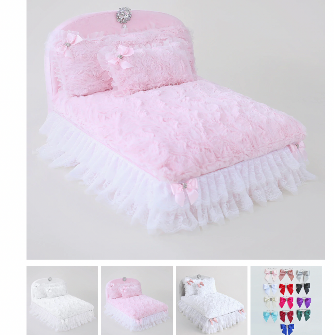 The Enchanted Nights Dog Bed - Snow White