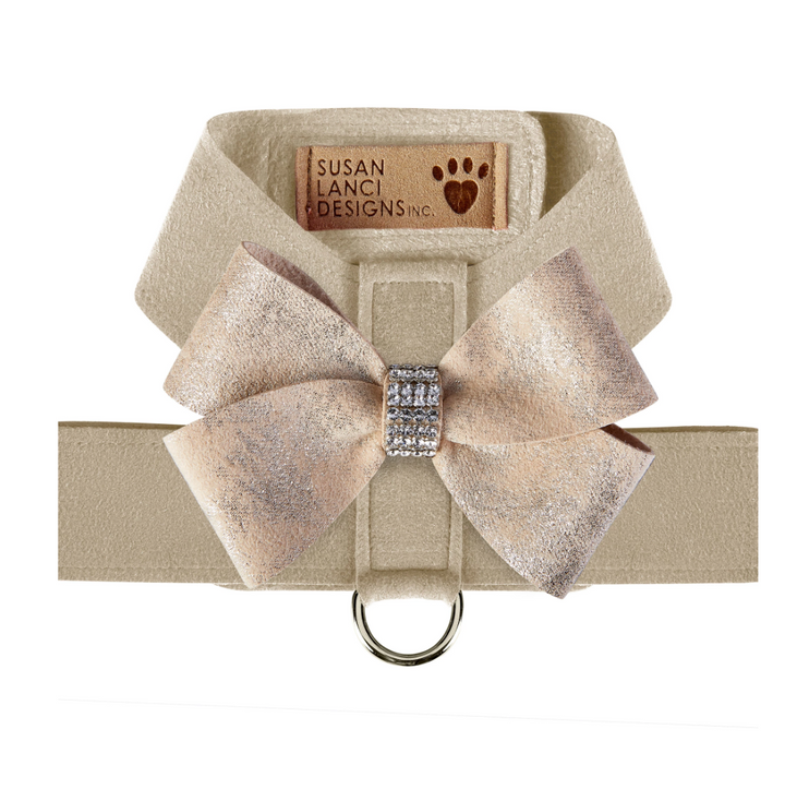 Doe with Champagne Glitzerati Nouveau Bow Tinkie Harness
