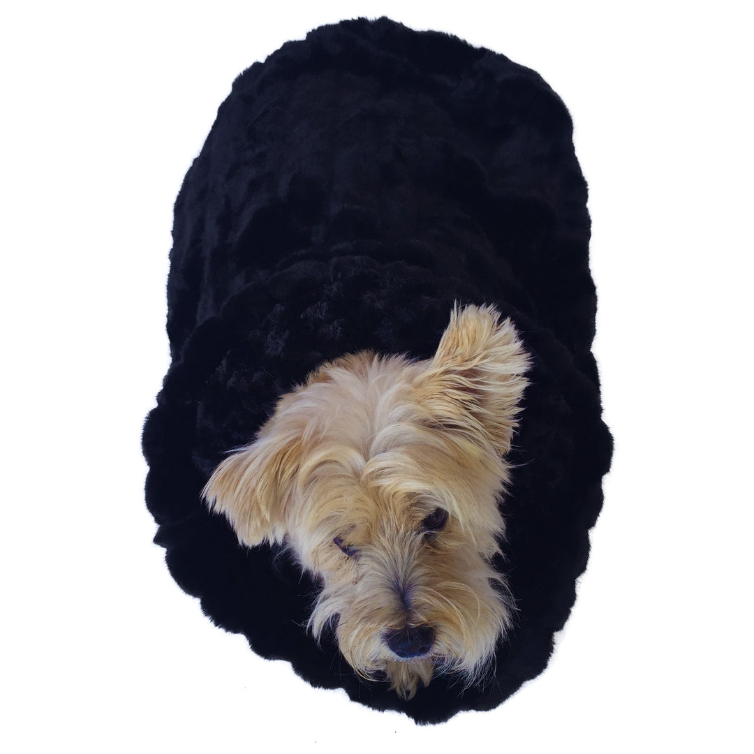 Black Mink Plush Cozy Sak