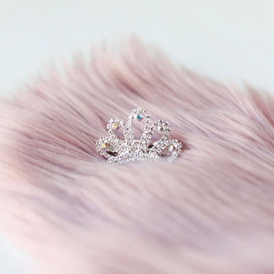 Tiara Barrette
